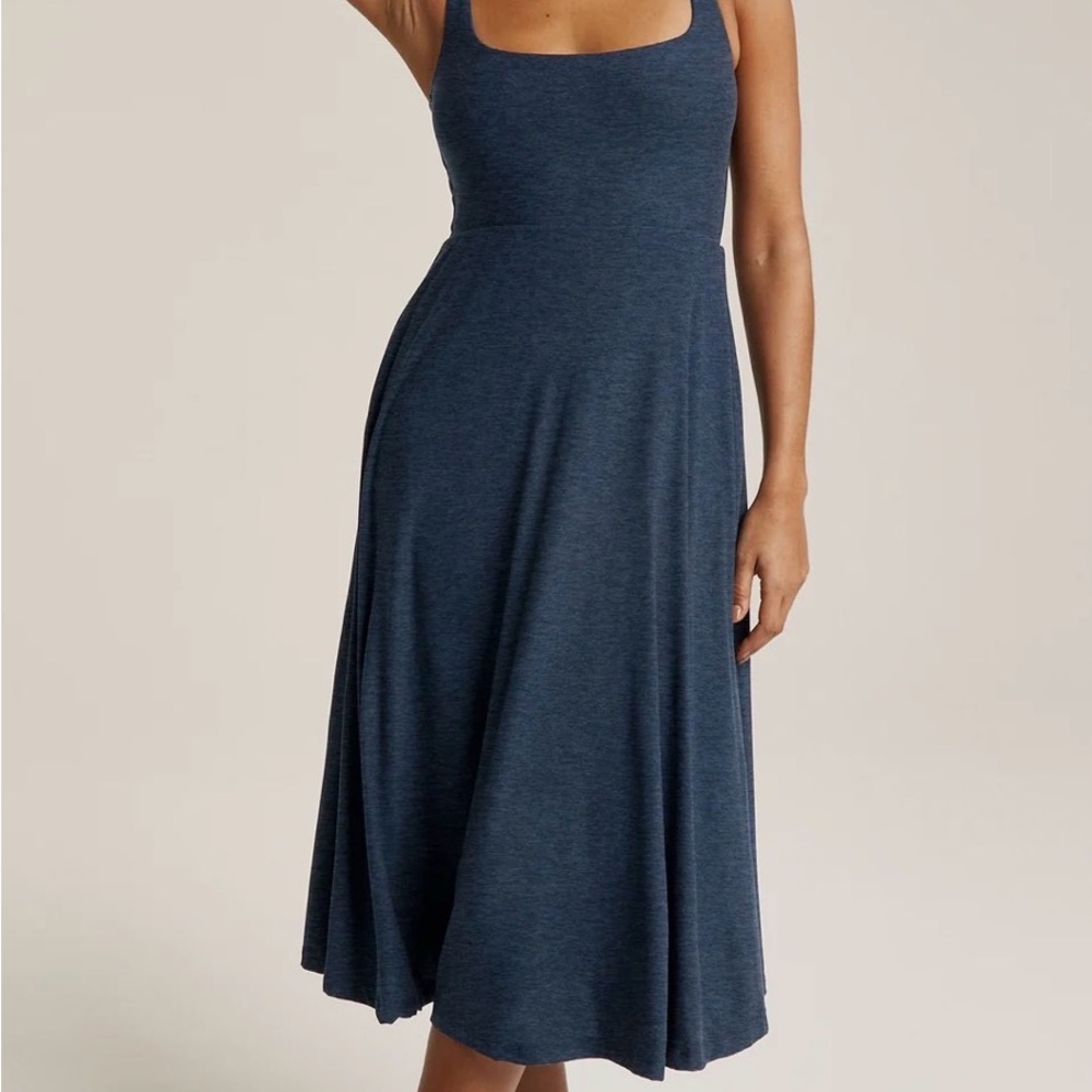 Beyond Yoga Square Neck Dress Sz Small